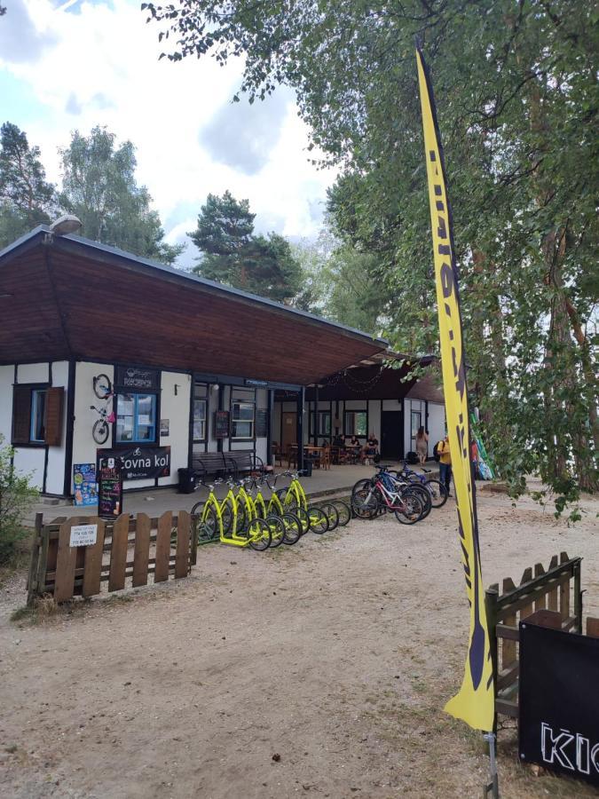 Kemp U Jezera Hotel Doksy  Esterno foto